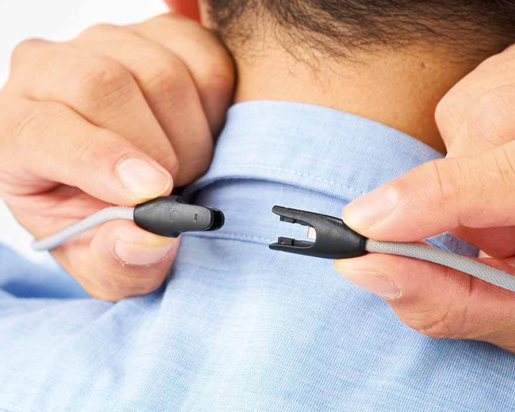 健吾のアサシンリール付きカードホルダー